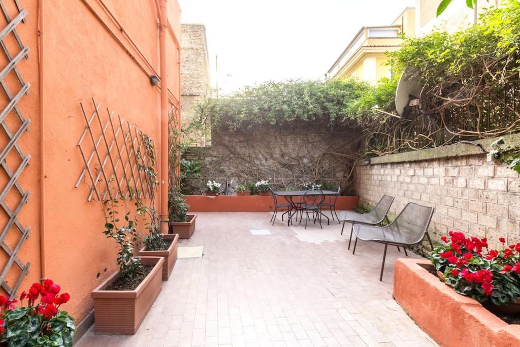 Apartment Il Giardino Di Linda A San Pietro 로마 외부 사진